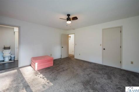 702 SW 8th Street Wells MN 56097