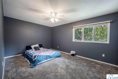 702 SW 8th Street Wells MN 56097