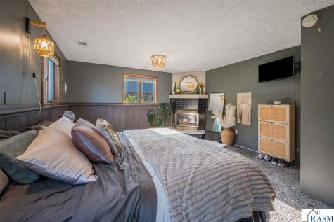 702 SW 8th Street Wells MN 56097