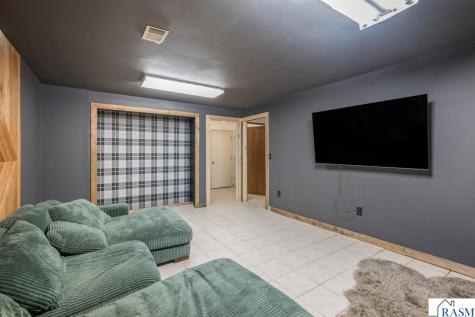 702 SW 8th Street Wells MN 56097