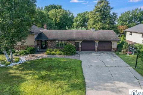 702 SW 8th Street Wells MN 56097