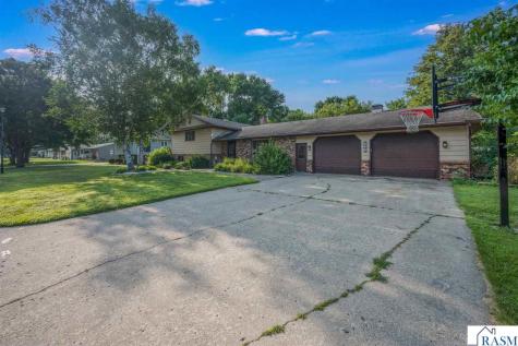702 SW 8th Street Wells MN 56097