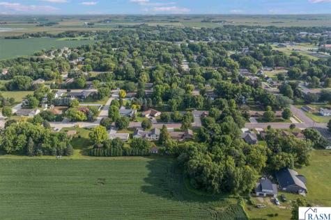 702 SW 8th Street Wells MN 56097