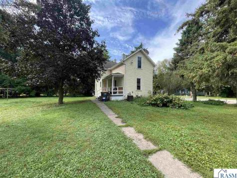 405 S Central Avenue Mapleton MN 56065