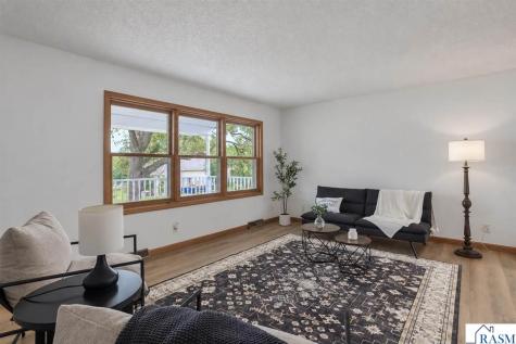 915 N Valley Street New Ulm MN 56073