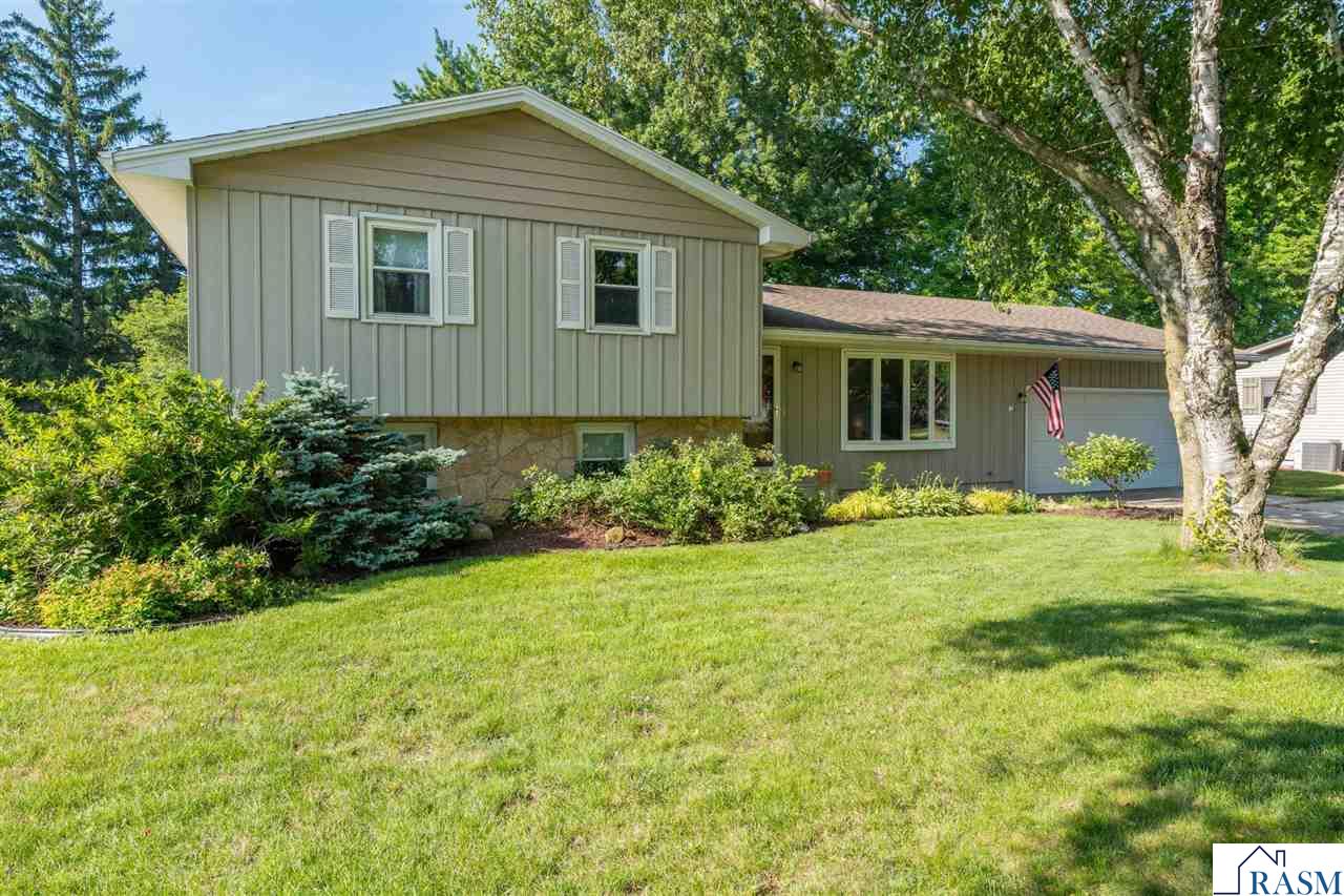 209 Viking Drive Mankato MN 56001