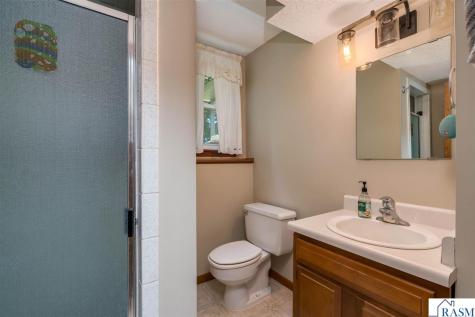 209 Viking Drive Mankato MN 56001