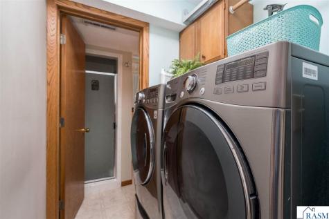 209 Viking Drive Mankato MN 56001