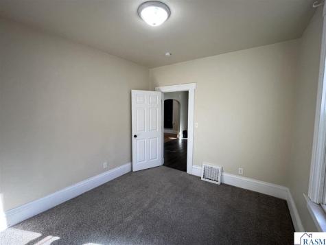 811 N Broadway New Ulm MN 56073