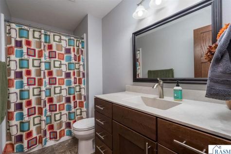 109 Cypress Court Mankato MN 56001