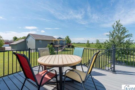 109 Cypress Court Mankato MN 56001