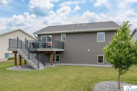109 Cypress Court Mankato MN 56001