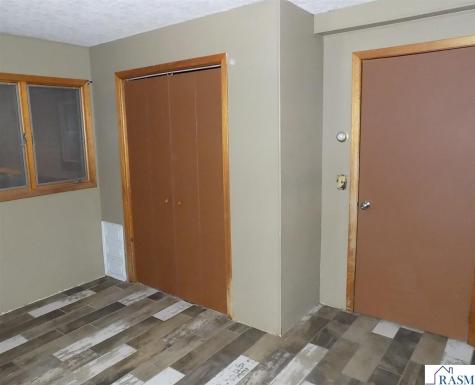 500 Main Avenue Lafayette MN 56054