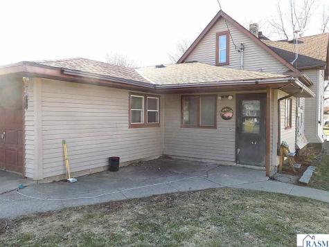 500 Main Avenue Lafayette MN 56054