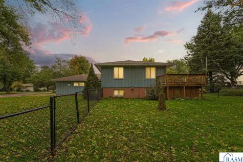 307 SE 8th Avenue Mapleton MN 56065