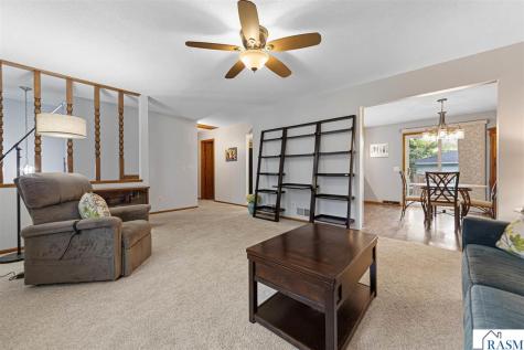 307 SE 8th Avenue Mapleton MN 56065