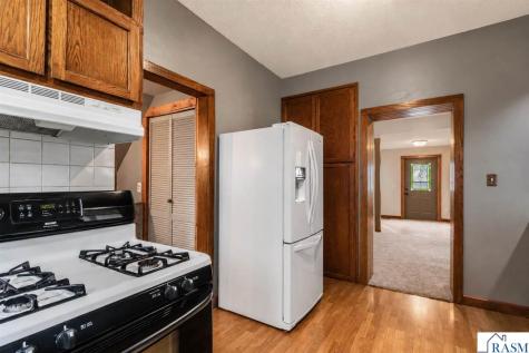 1008 Quincy Street North Mankato MN 56001-0