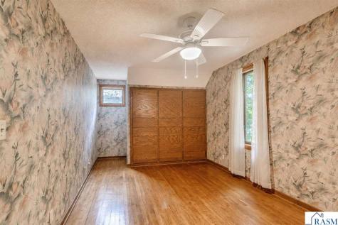 1008 Quincy Street North Mankato MN 56001-0
