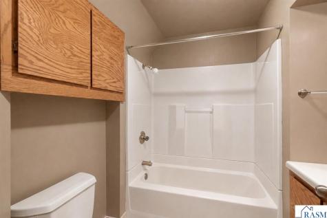1008 Quincy Street North Mankato MN 56001-0