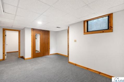 1008 Quincy Street North Mankato MN 56001-0