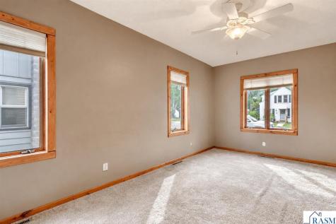 1008 Quincy Street North Mankato MN 56001-0