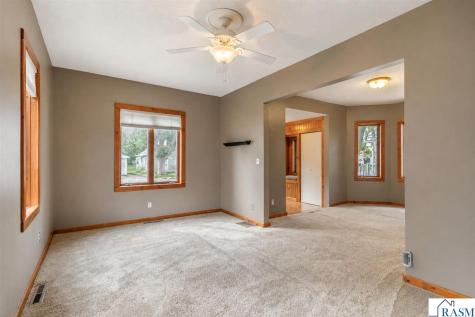 1008 Quincy Street North Mankato MN 56001-0