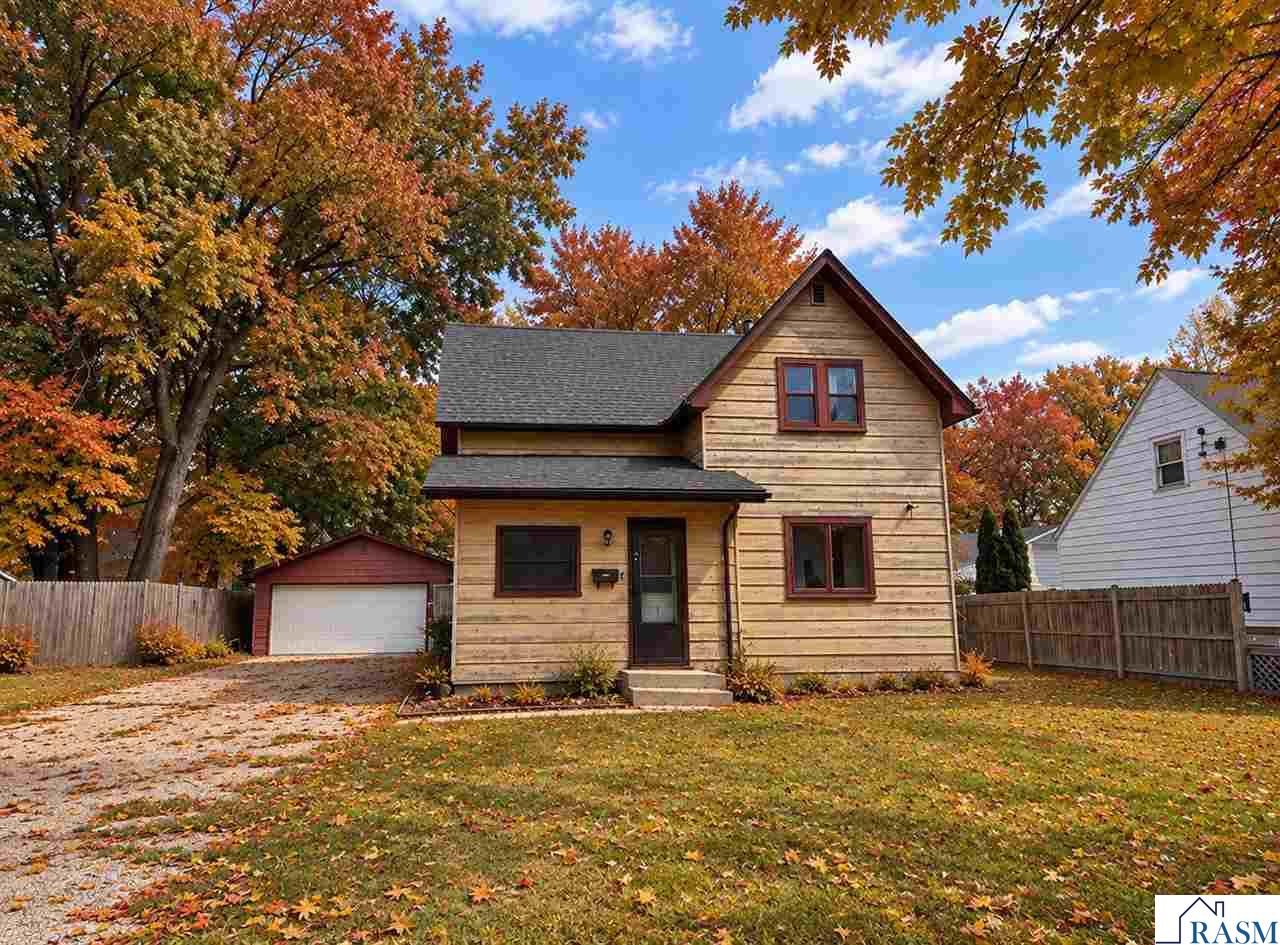 412 W 2nd Street Mankato MN 56001