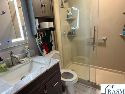 447 Jefferson Avenue North Mankato MN 56003
