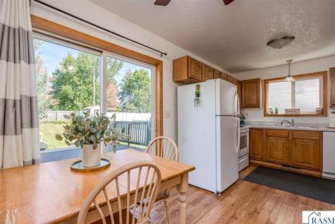 144 Savannah Court Mankato MN 56001