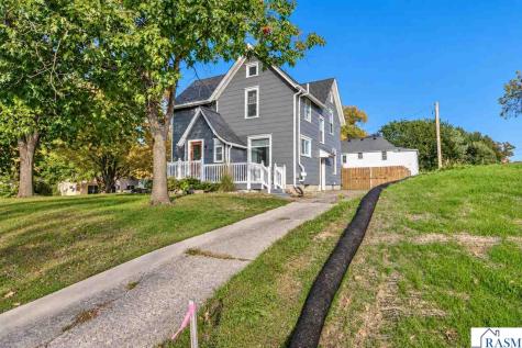 703 S Oak Avenue Owatonna MN 55060