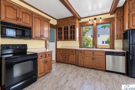 703 S Oak Avenue Owatonna MN 55060