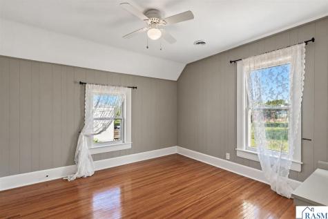 703 S Oak Avenue Owatonna MN 55060