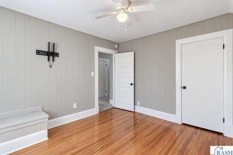 703 S Oak Avenue Owatonna MN 55060