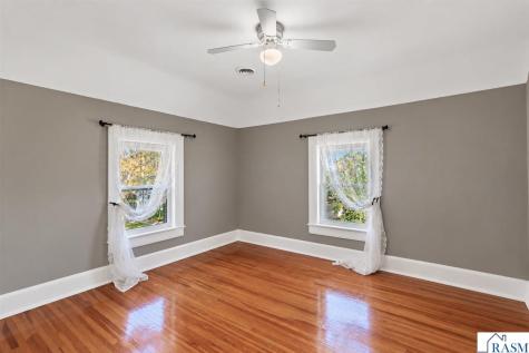 703 S Oak Avenue Owatonna MN 55060