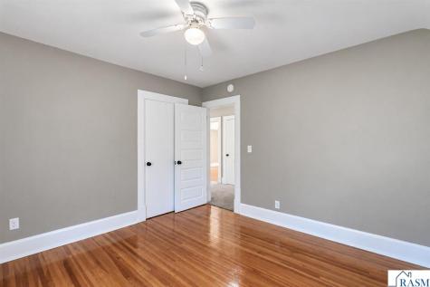 703 S Oak Avenue Owatonna MN 55060
