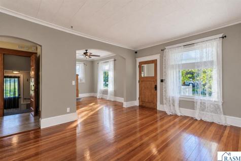 703 S Oak Avenue Owatonna MN 55060