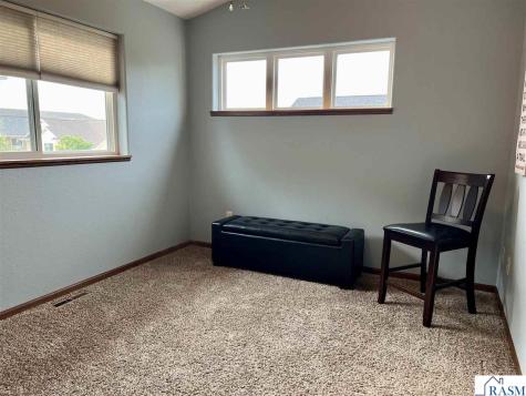 27 Benson Trail North Mankato MN 56003