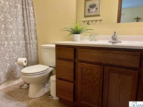 27 Benson Trail North Mankato MN 56003
