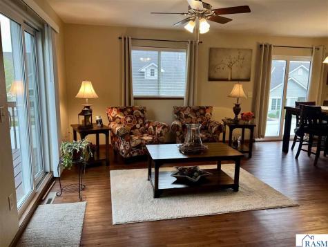 27 Benson Trail North Mankato MN 56003