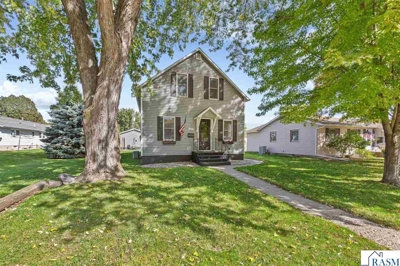 1009 S Jefferson Street New Ulm MN 56073