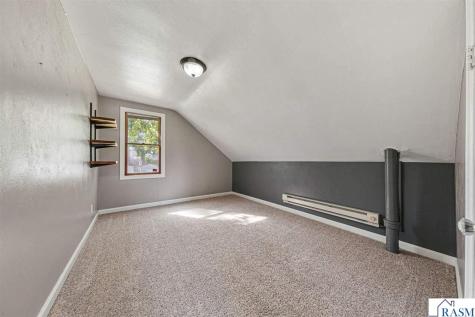 1009 S Jefferson Street New Ulm MN 56073