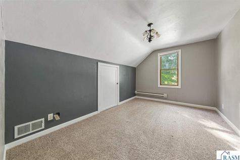1009 S Jefferson Street New Ulm MN 56073