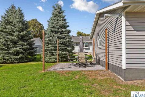 1009 S Jefferson Street New Ulm MN 56073