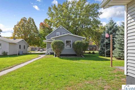 1009 S Jefferson Street New Ulm MN 56073
