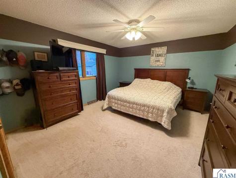 1011 S 7th Street New Ulm MN 56073