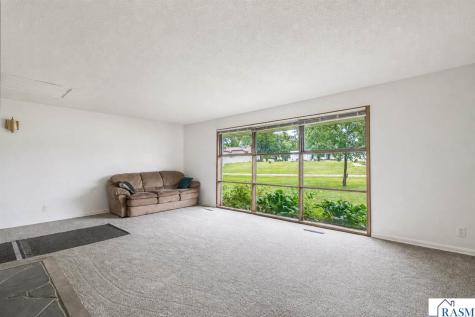 233 SE 2nd Street Madelia MN 56062