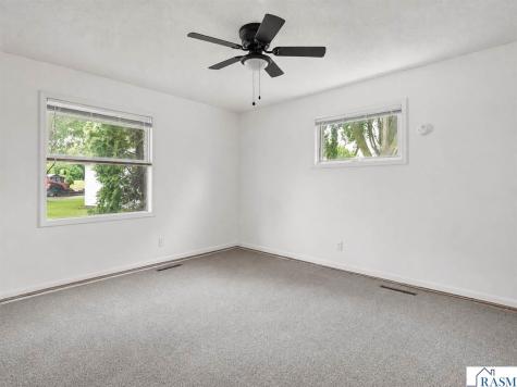 233 SE 2nd Street Madelia MN 56062