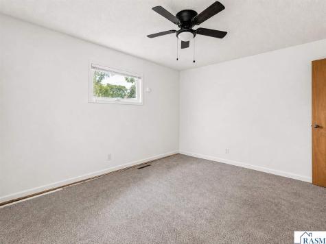 233 SE 2nd Street Madelia MN 56062