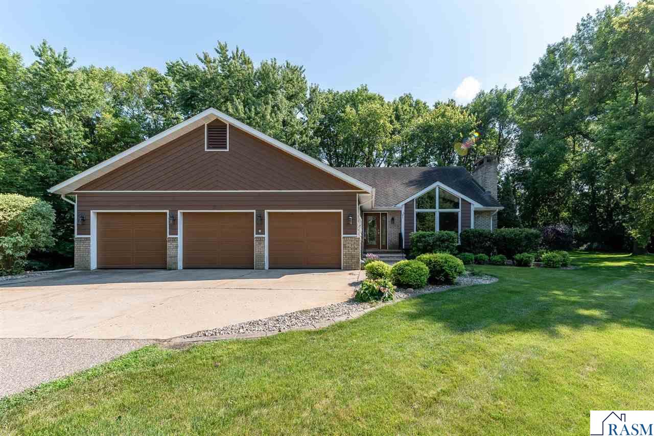 200 Greenwood Drive Mankato MN 56001