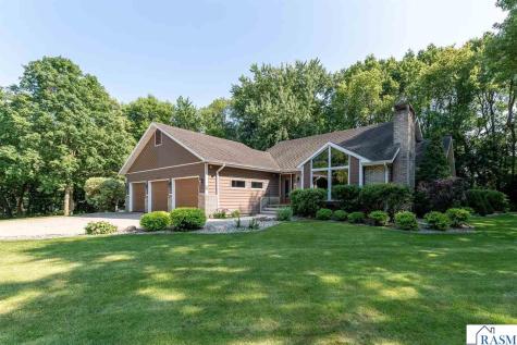 200 Greenwood Drive Mankato MN 56001